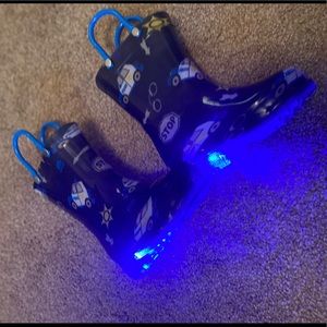 Rain snow boots LIGHT UP